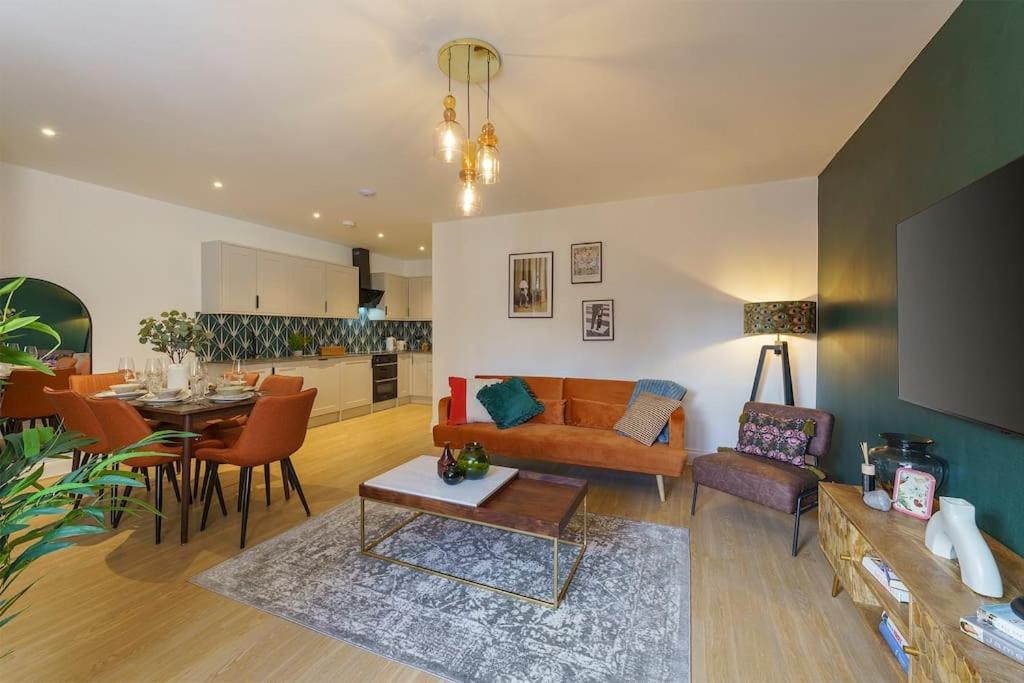 Lilyturf - 2 Bedroom Luxury Apartment By Mint Stays Bristol Exterior photo